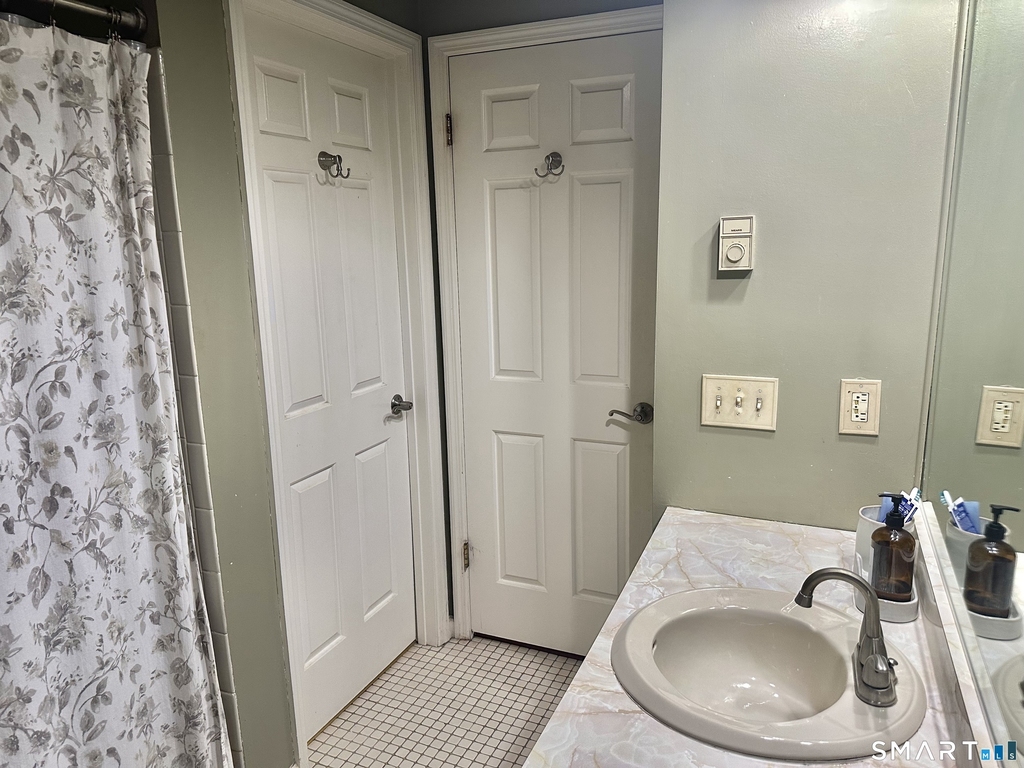 8 Rose Lane - Photo 14