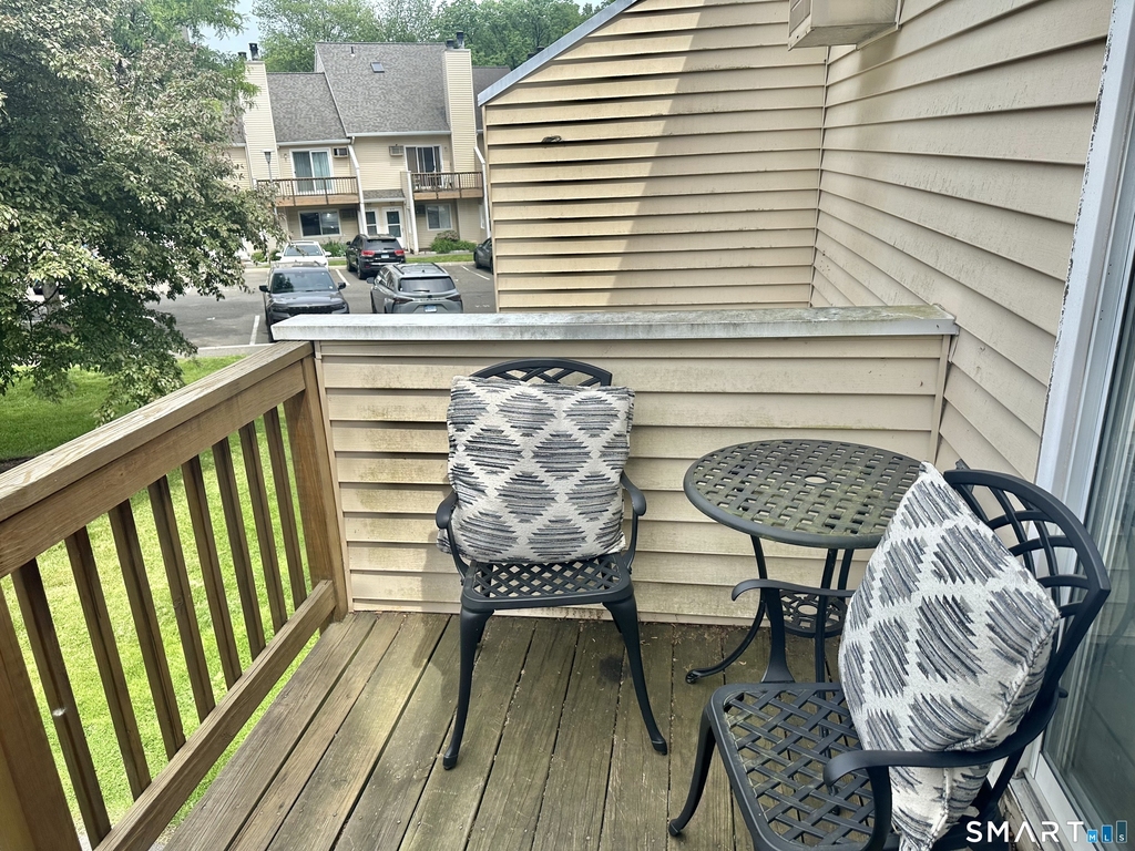 8 Rose Lane - Photo 15