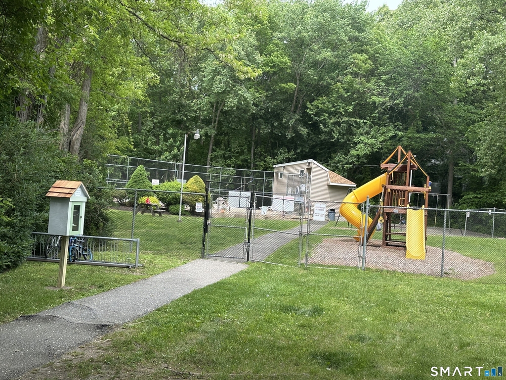 8 Rose Lane - Photo 16