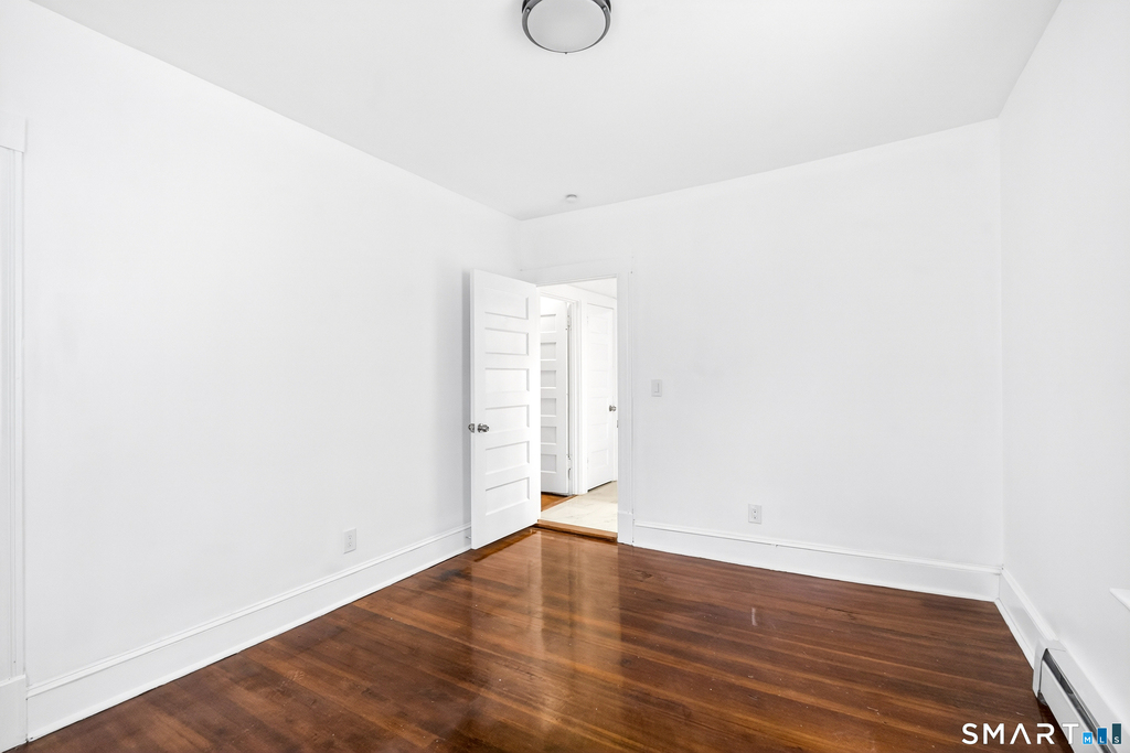168 Black Rock Avenue - Photo 13