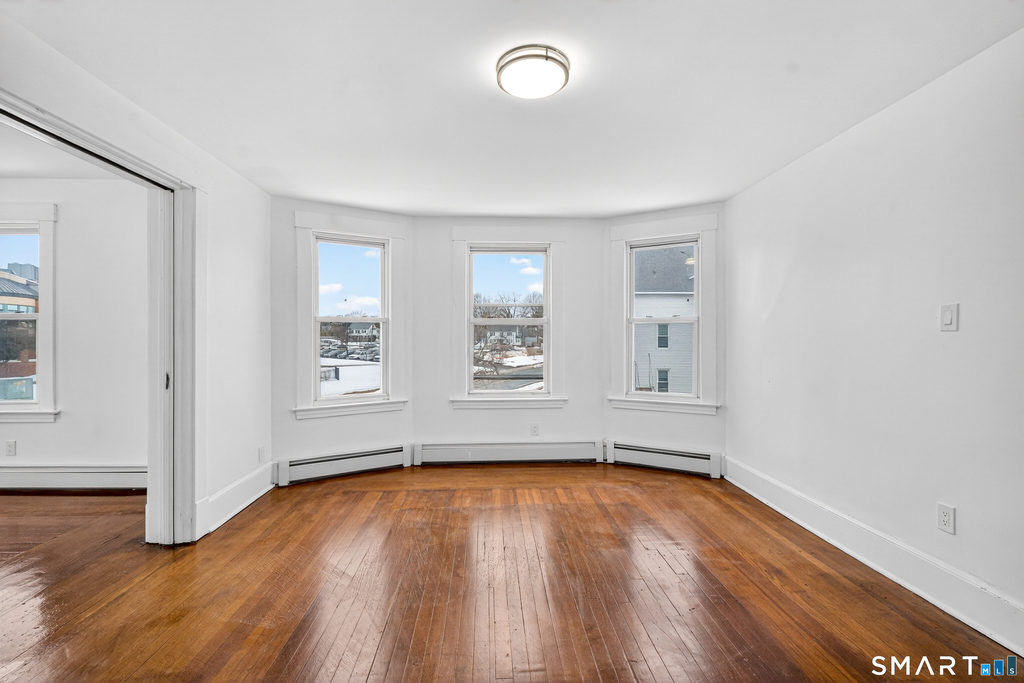 168 Black Rock Avenue - Photo 6