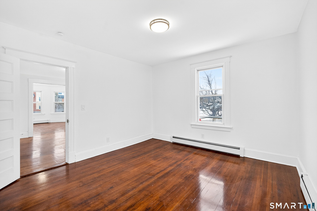 168 Black Rock Avenue - Photo 10