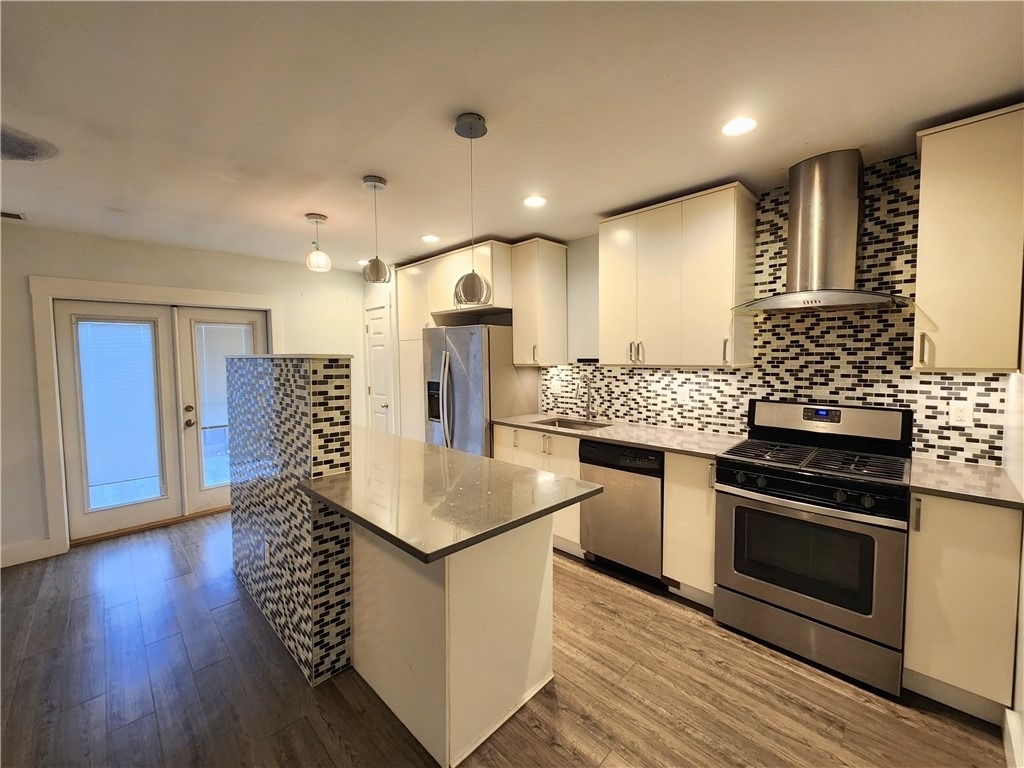 4552 Penn Ave - Photo 2