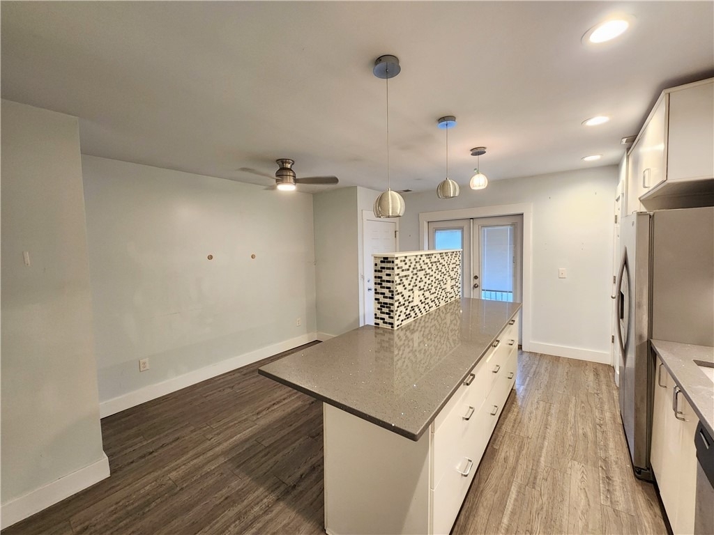 4552 Penn Ave - Photo 3