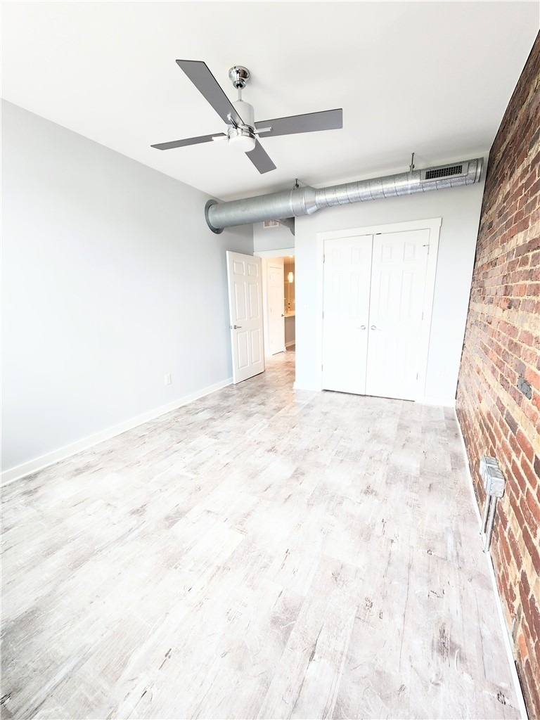 6026 Butler St - Photo 5