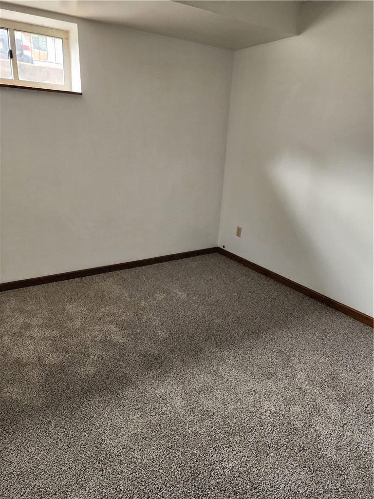 1320 Kelton Ave - Photo 5