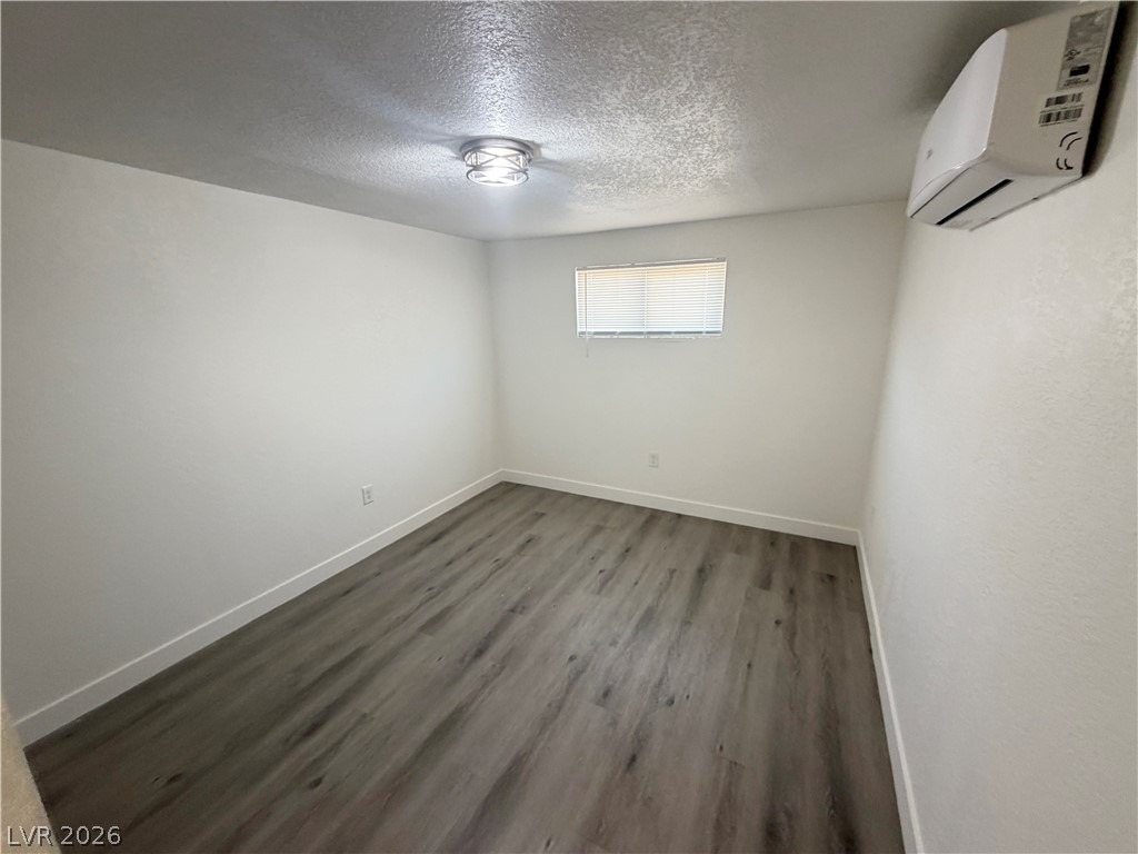 2030 Sunrise Avenue - Photo 18