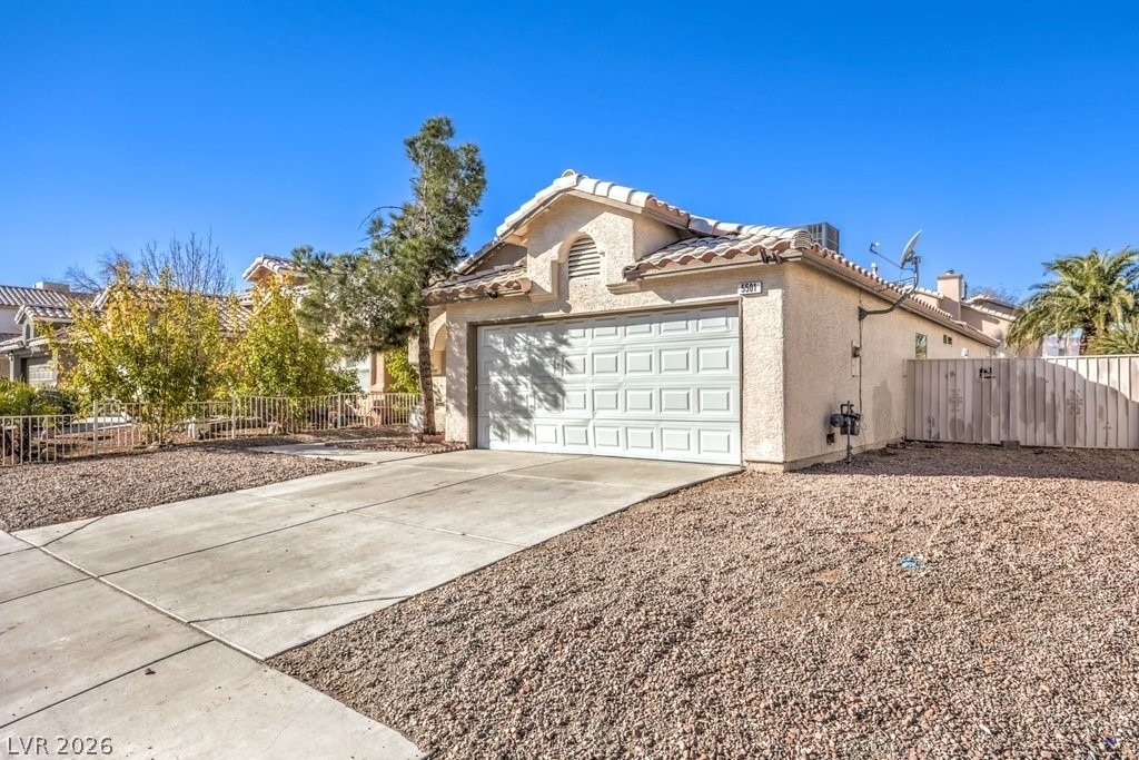 5501 Lonesome Biker Lane - Photo 1