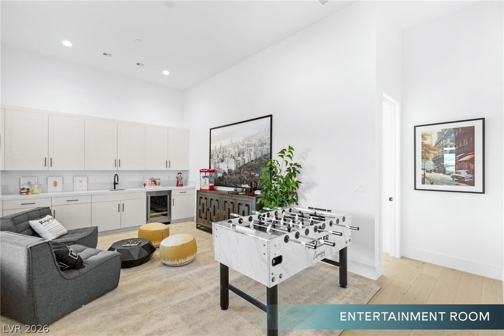 10964 Rossa Peak Avenue - Photo 4