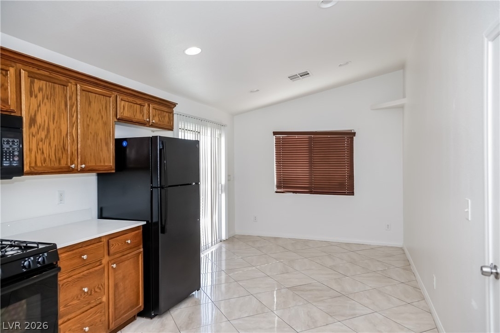 6408 Flathead Avenue - Photo 4
