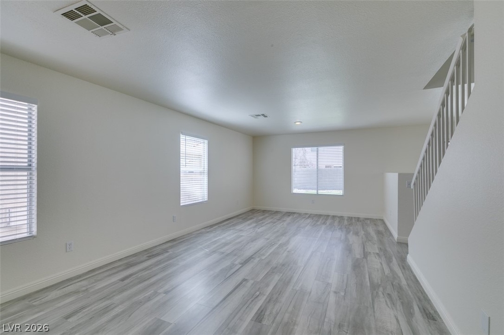 8705 Majestic Pine Avenue - Photo 11