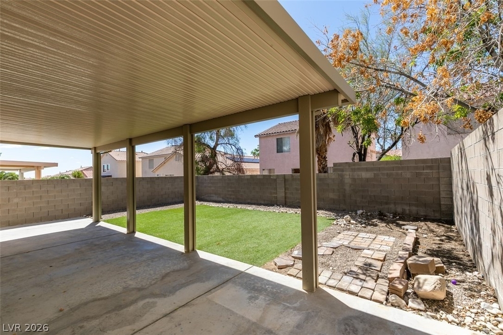 8705 Majestic Pine Avenue - Photo 39