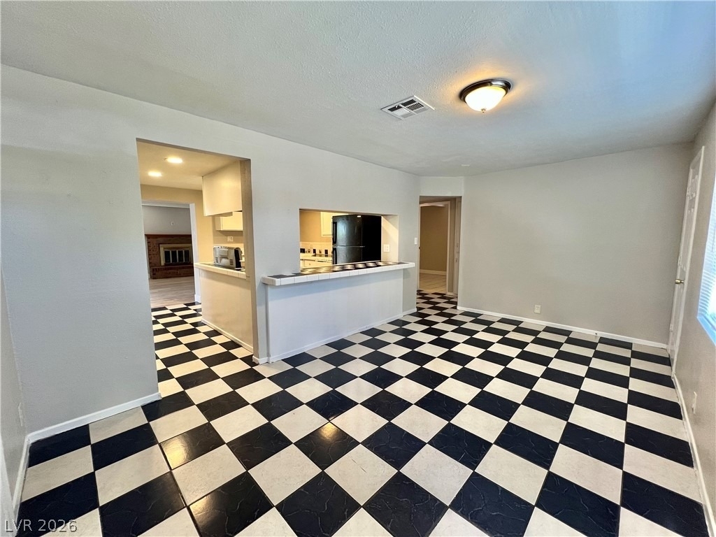 508 Harvard Street - Photo 2