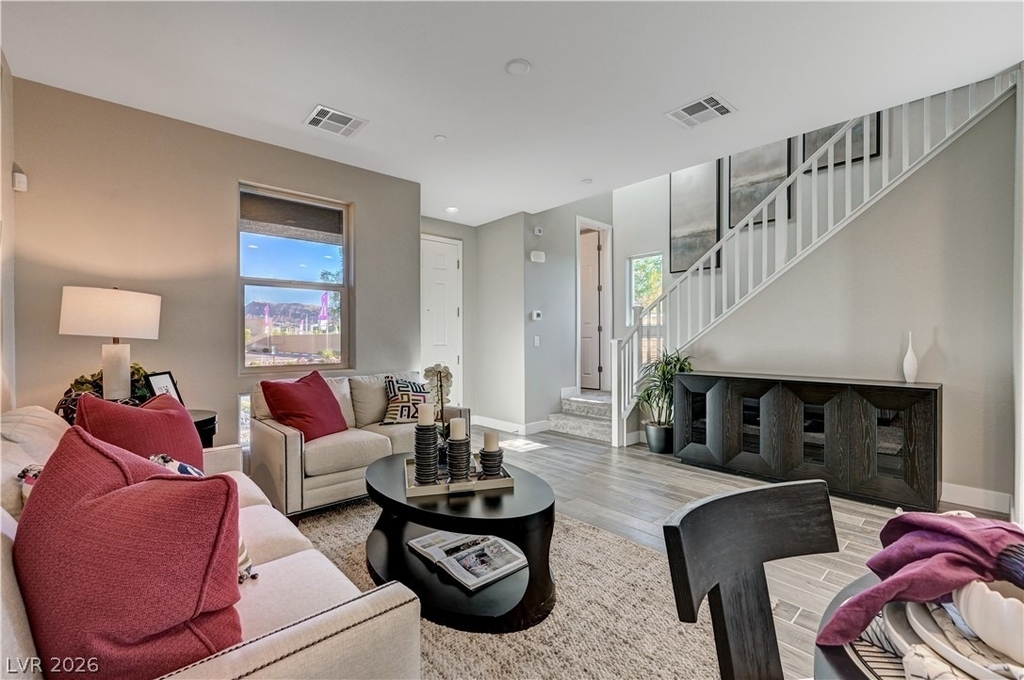 918 Cottonwood Hill Place - Photo 8