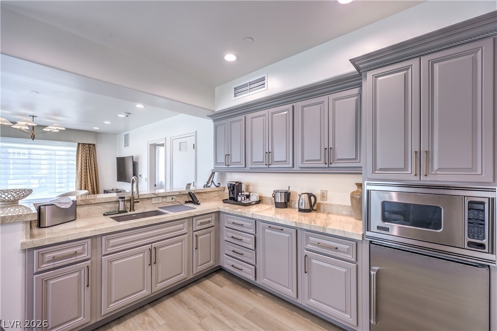 9103 Alta Drive - Photo 3