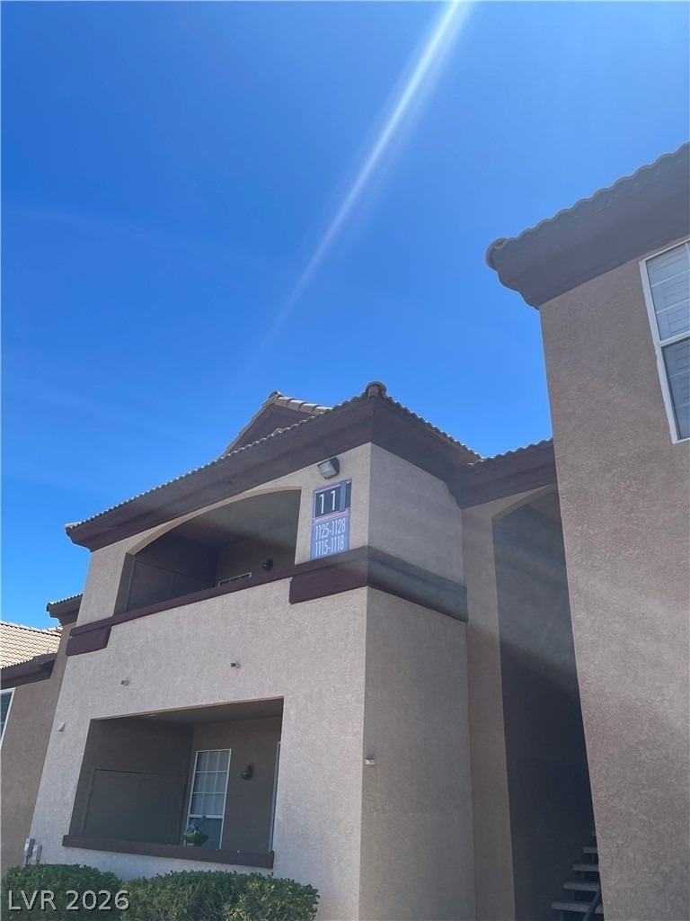 231 W Horizon Ridge Parkway - Photo 0