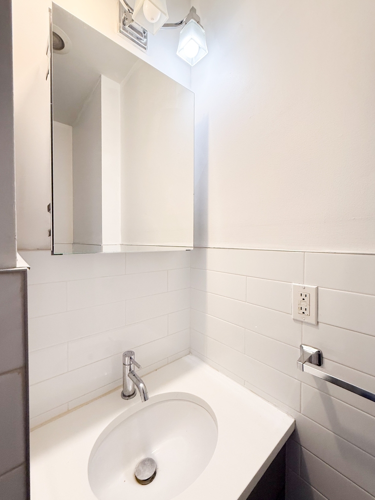 410 Eastern Parkway - Photo 13