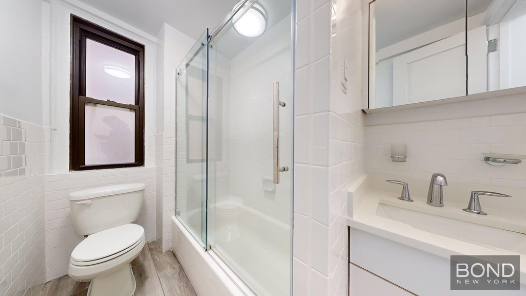 East 38th Street - Photo 7