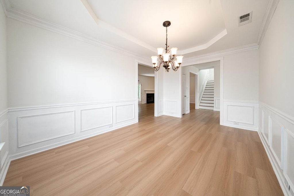 715 Moonlight Way - Photo 12