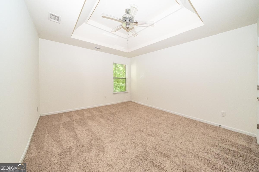 715 Moonlight Way - Photo 22