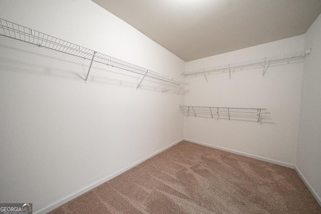 715 Moonlight Way - Photo 37