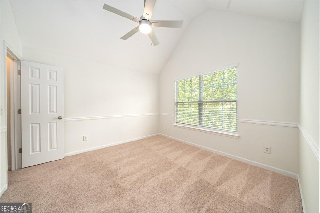 715 Moonlight Way - Photo 39