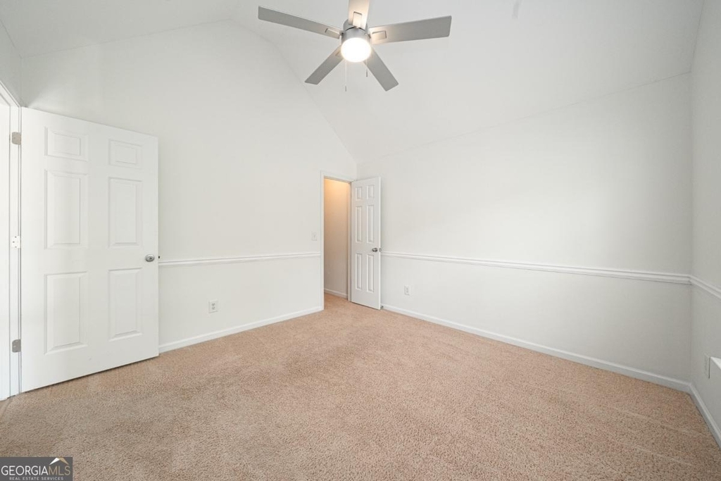 715 Moonlight Way - Photo 40