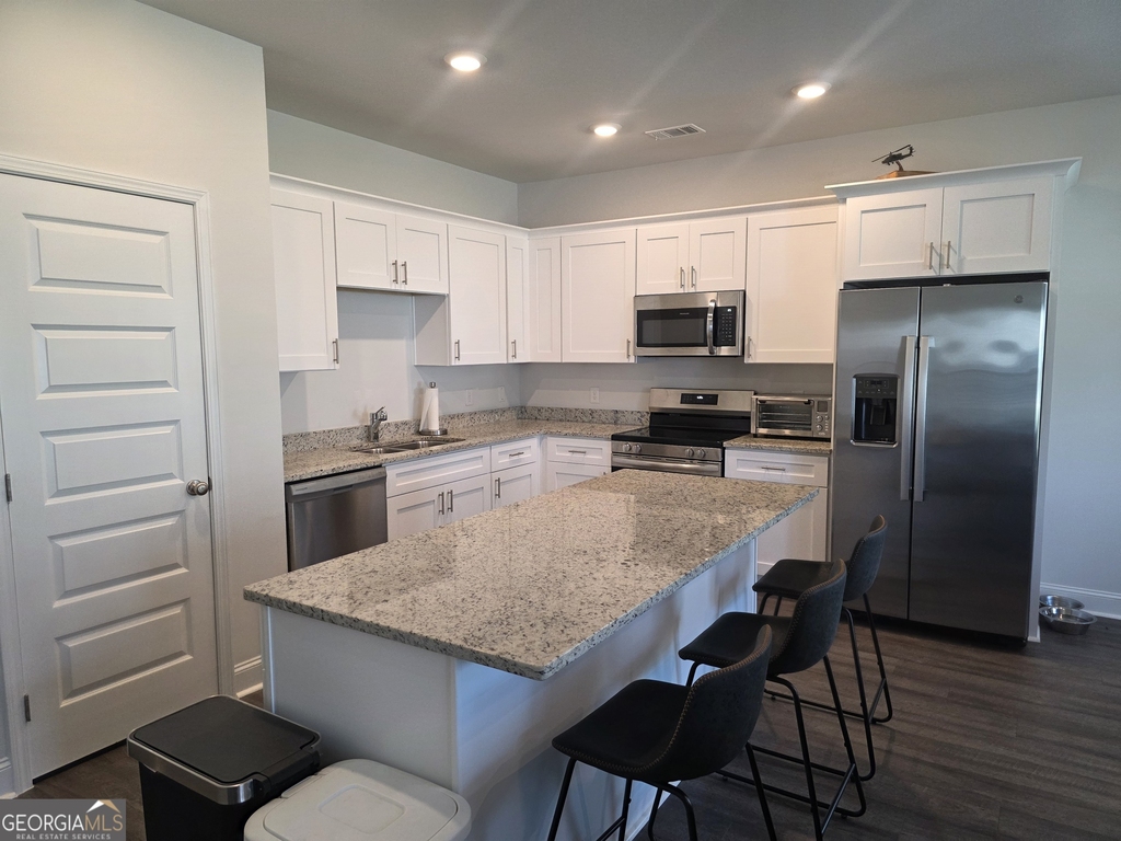 541 Governor Treutlen Circle - Photo 9