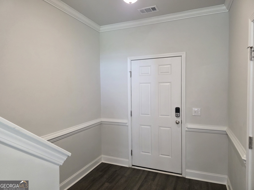 541 Governor Treutlen Circle - Photo 4
