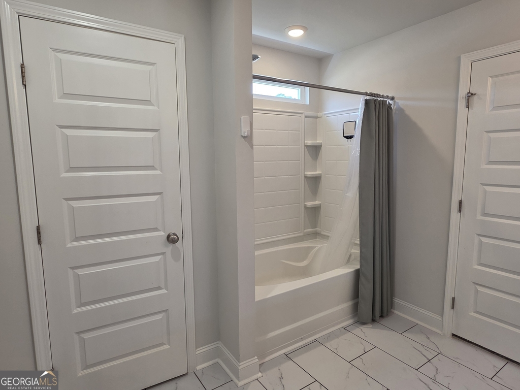 541 Governor Treutlen Circle - Photo 23