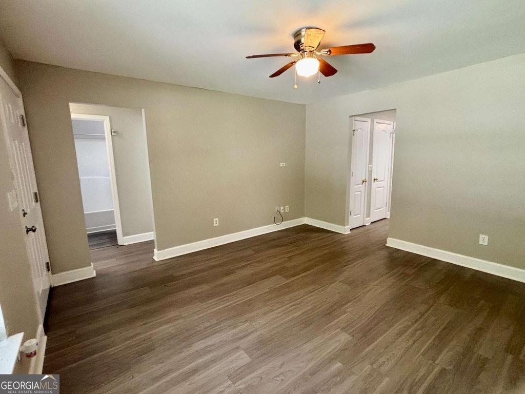 2595 Elliott Street Nw - Photo 4