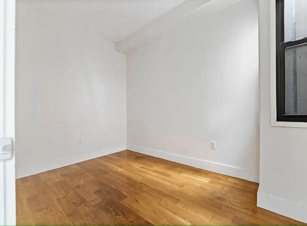 751 Dekalb Avenue - Photo 6