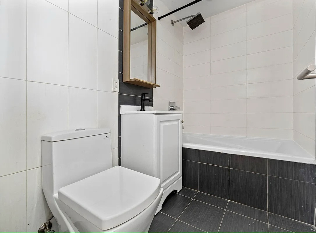 751 Dekalb Avenue - Photo 9