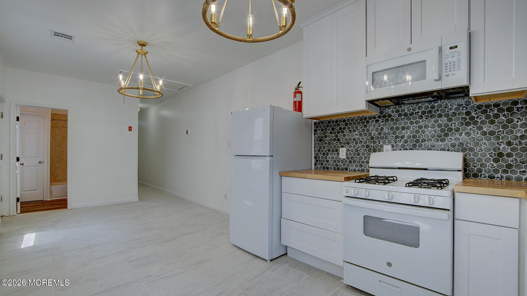 19 Bayview Avenue - Photo 14
