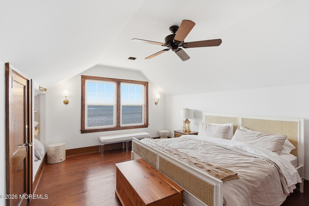 600 N Bayview Avenue - Photo 19