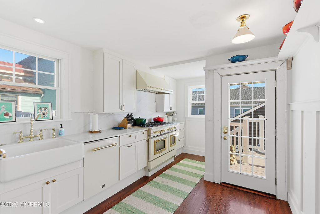 600 N Bayview Avenue - Photo 4