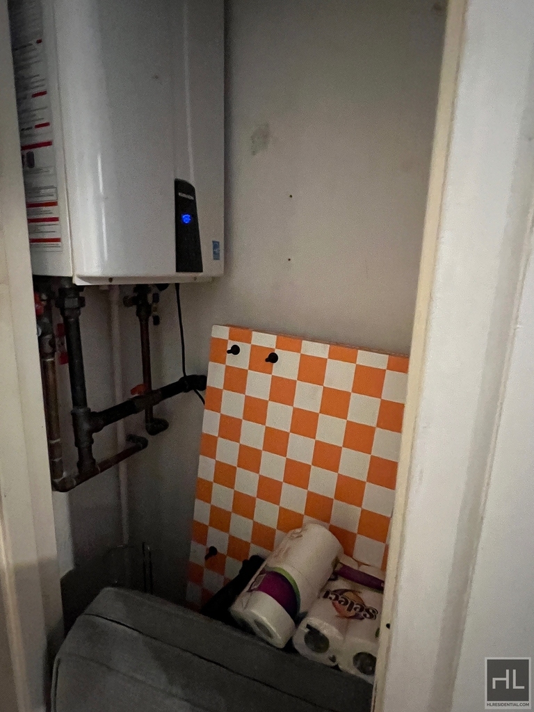 105 Troutman Street - Photo 7