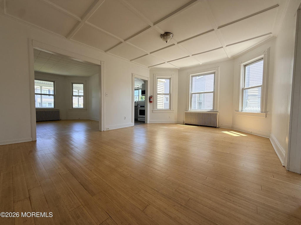 44 Norwood Avenue - Photo 3