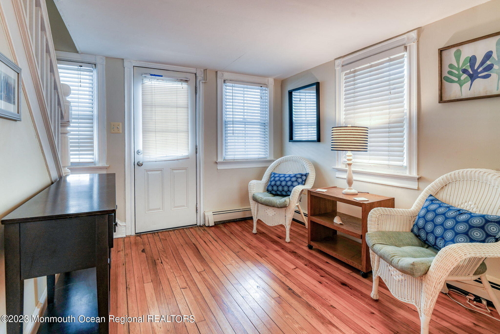 34 Webb Avenue - Photo 4