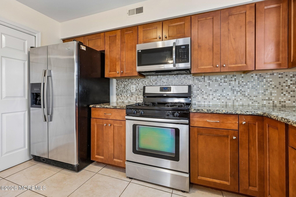 157 Northampton Drive - Photo 17