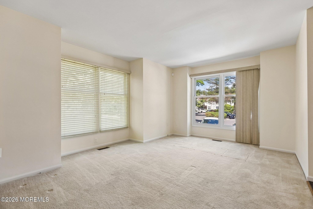 157 Northampton Drive - Photo 11