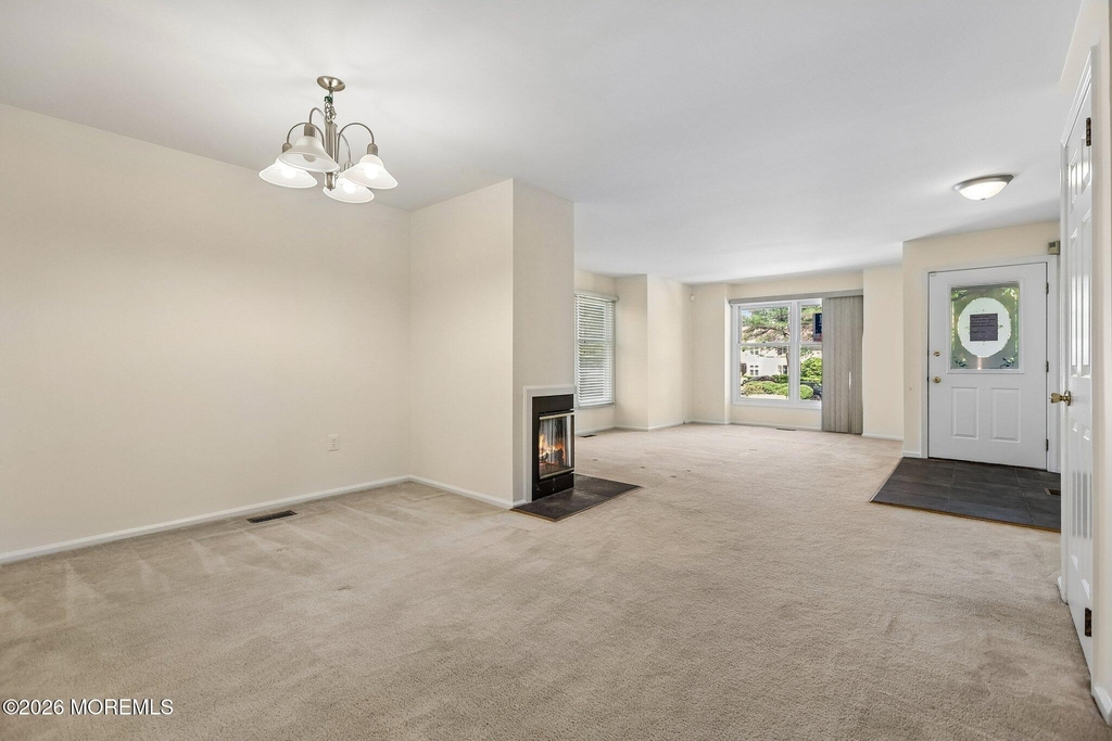 157 Northampton Drive - Photo 8