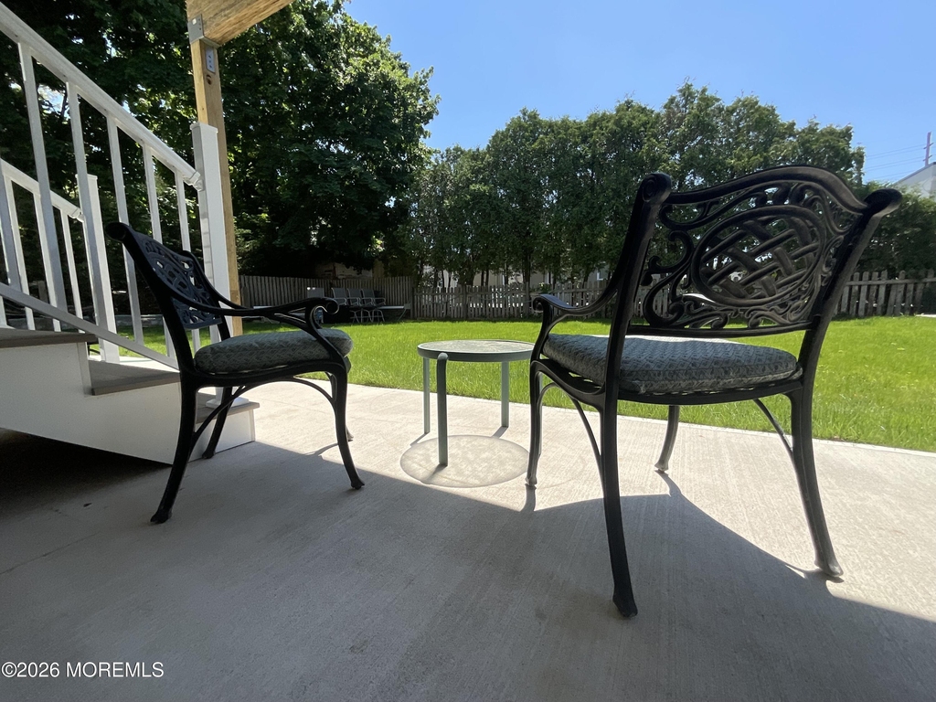 417 Euclid Avenue - Photo 10