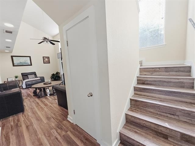 4402 Holland Avenue - Photo 2