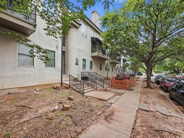 4402 Holland Avenue - Photo 22