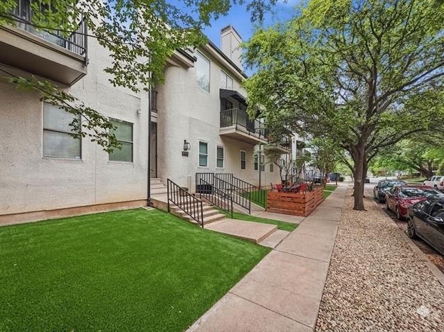 4402 Holland Avenue - Photo 21