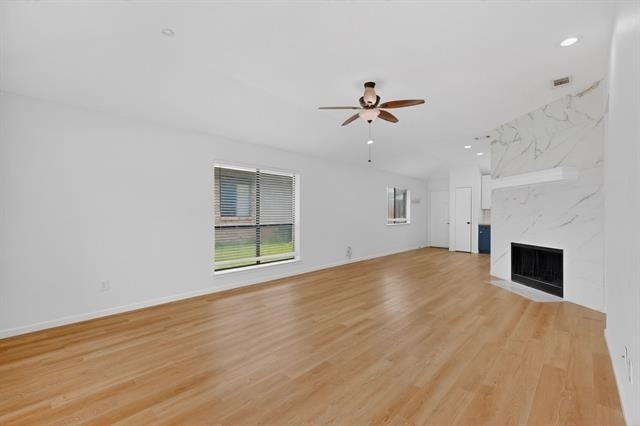 312 Cole Street - Photo 7