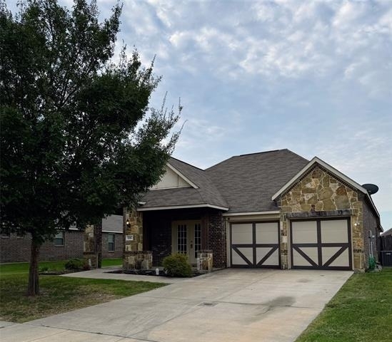 236 Archer Way - Photo 1