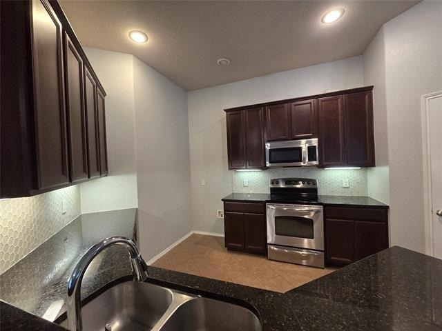 5750 Crestwood Drive - Photo 7