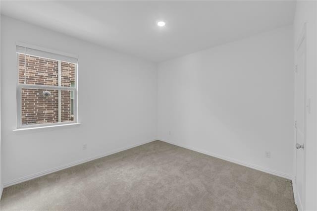 8425 Honeylocust Street - Photo 18